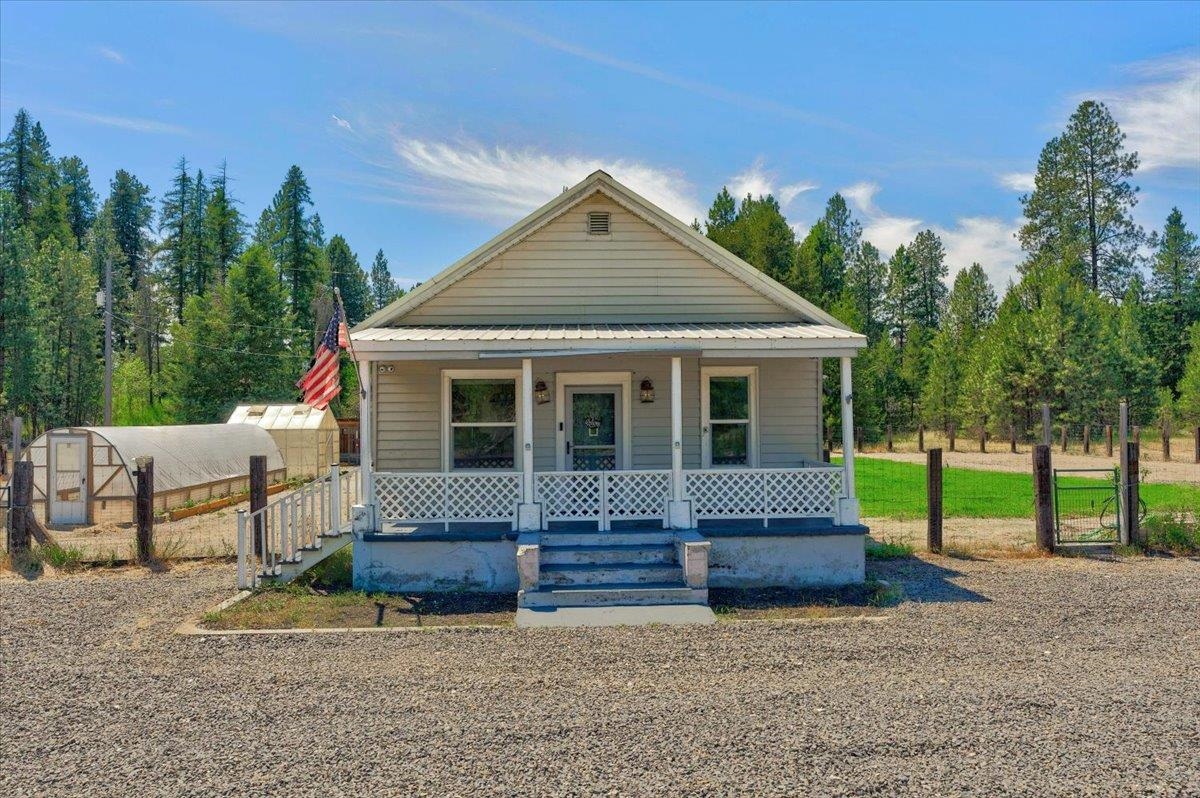 27817 N North Rd - Photo 1