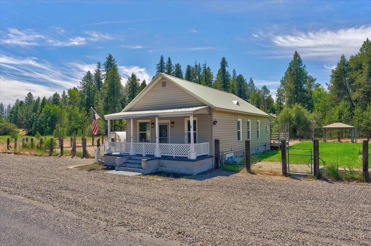 27817 N North Rd - Photo 3