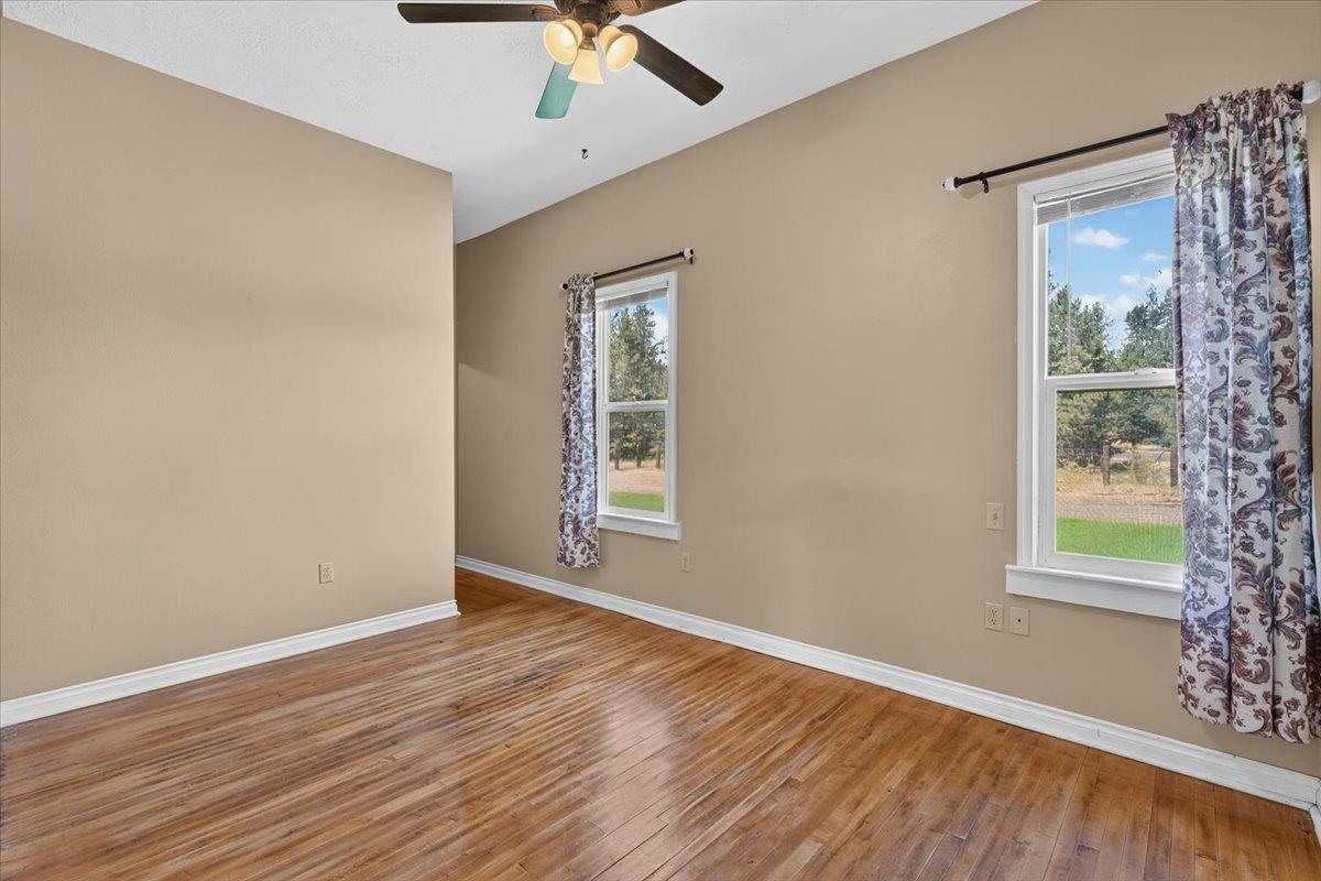27817 N North Rd - Photo 18