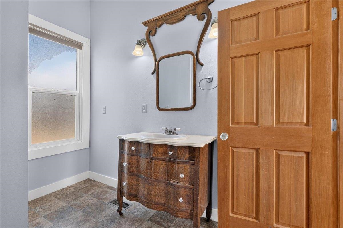 27817 N North Rd - Photo 25