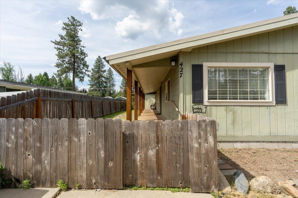 427 E 5th St - Photo 7