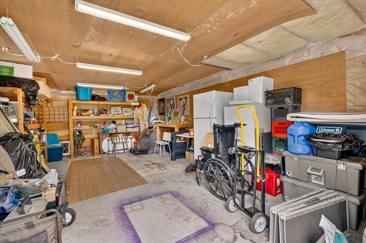427 E 5th St - Photo 34