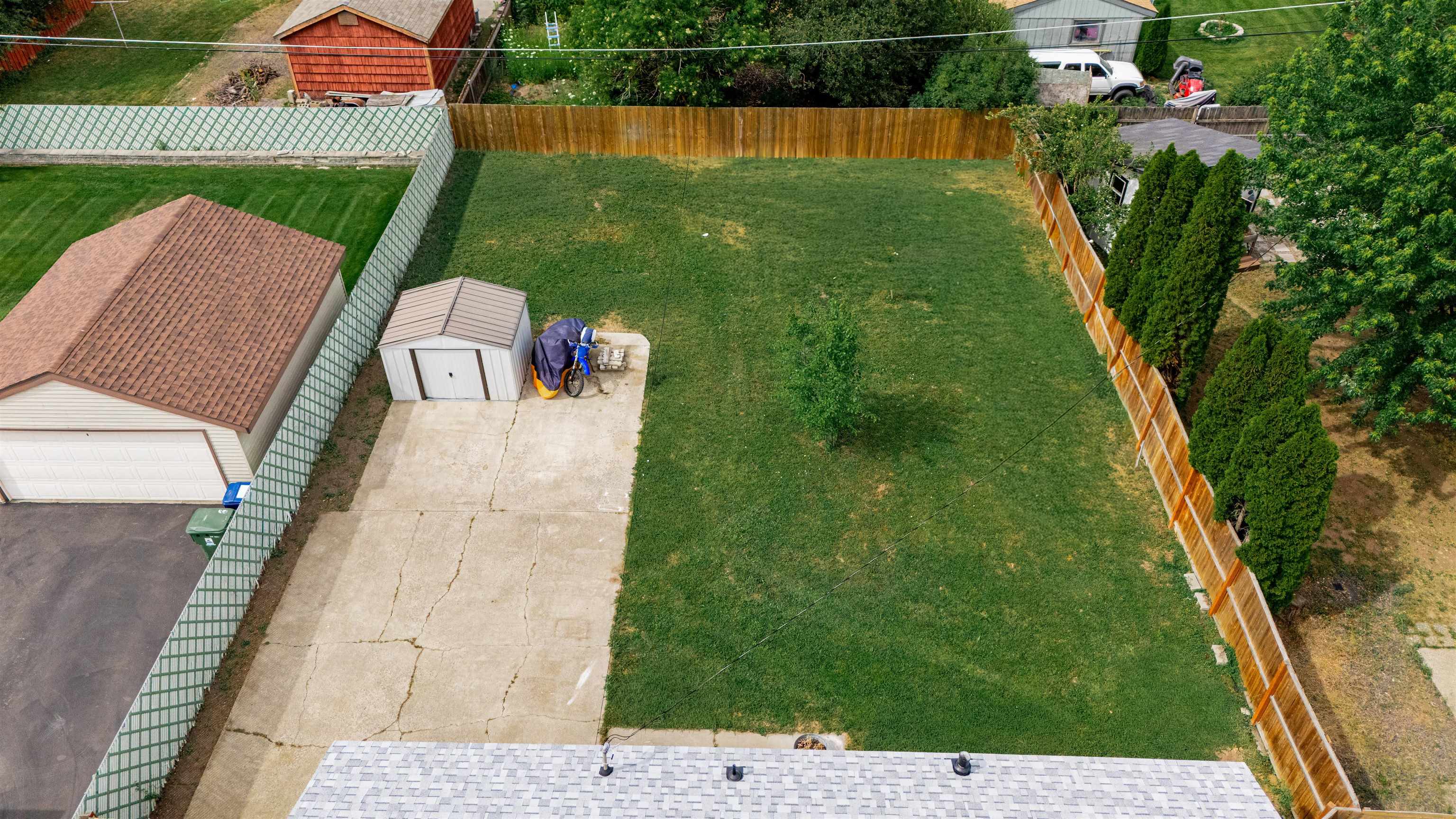 2811 E 39th Ave - Photo 32