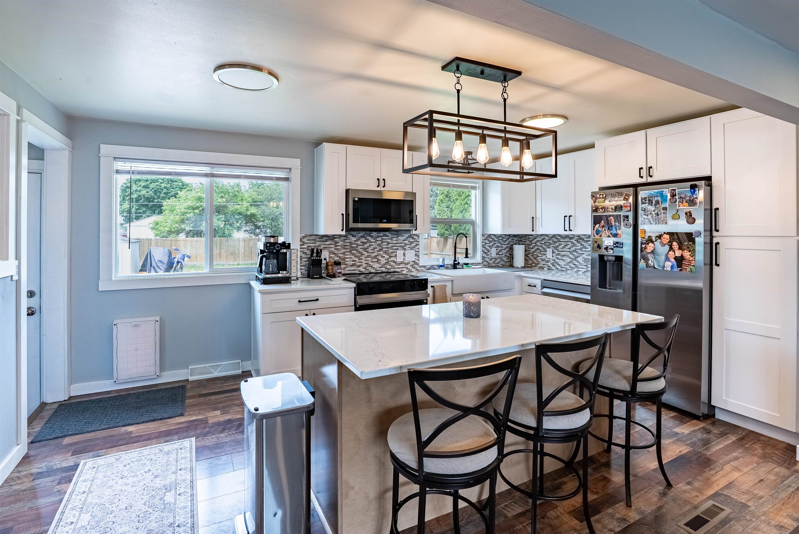 2811 E 39th Ave - Photo 6