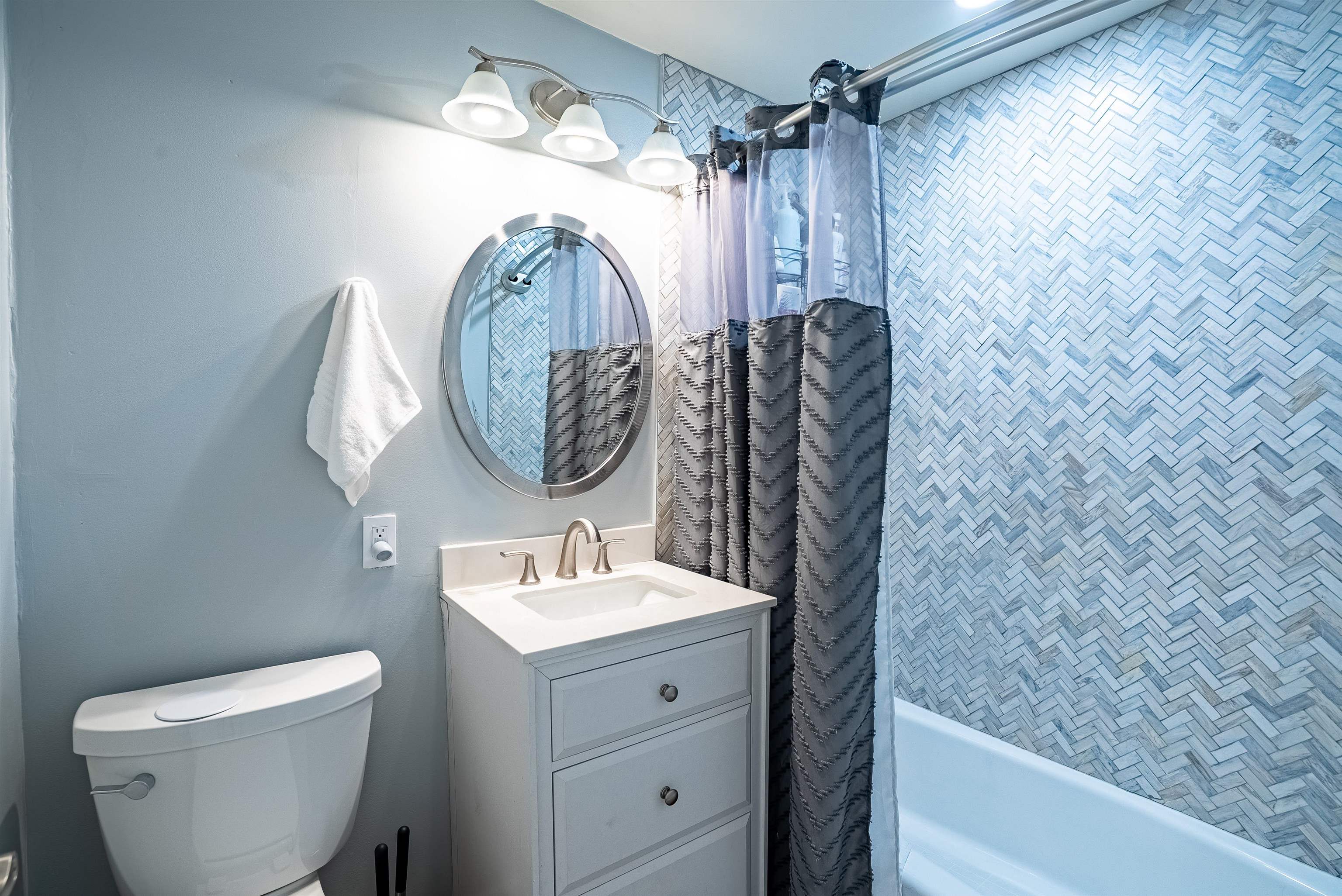 2811 E 39th Ave - Photo 9