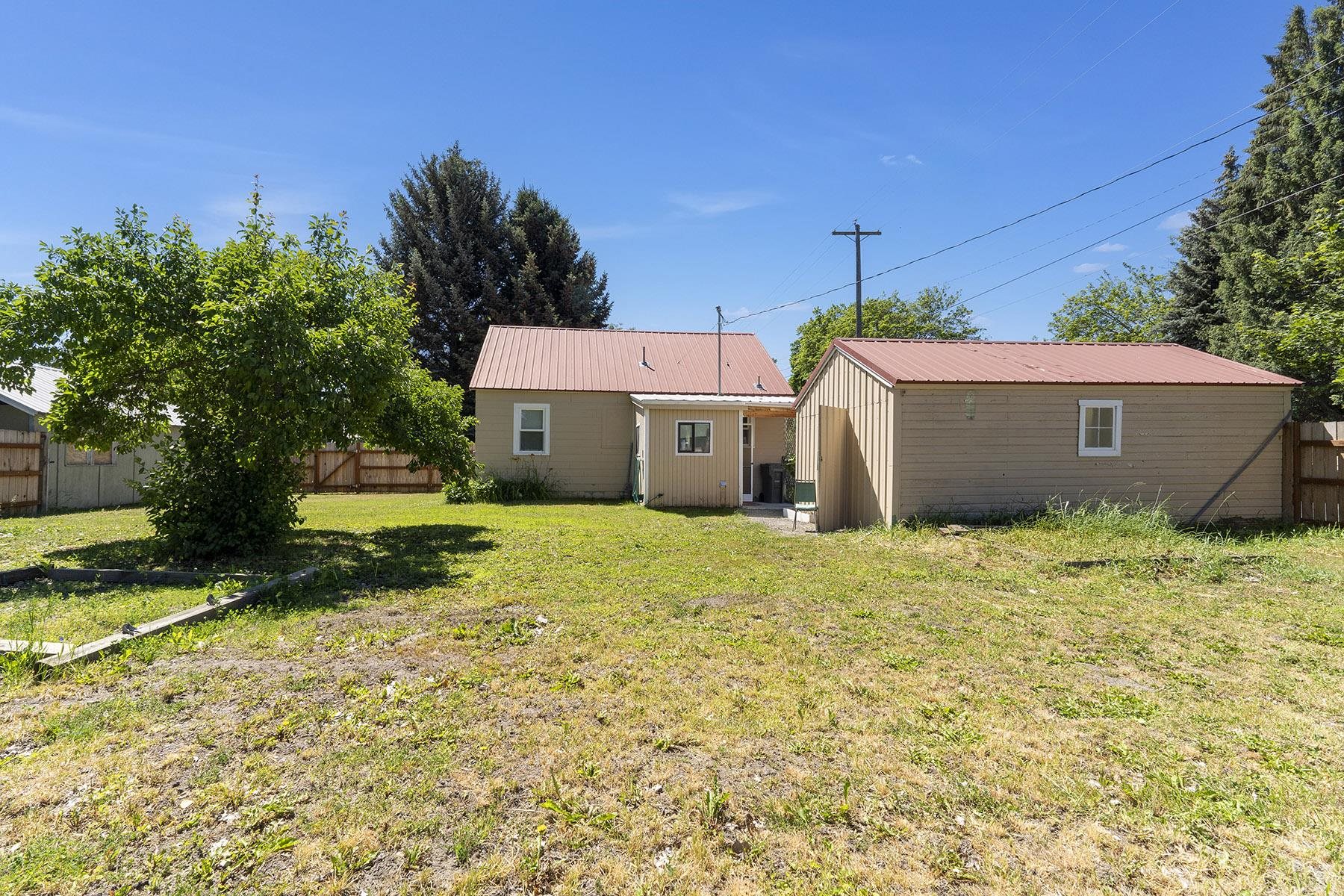 208 W Jenkins Ave - Photo 24