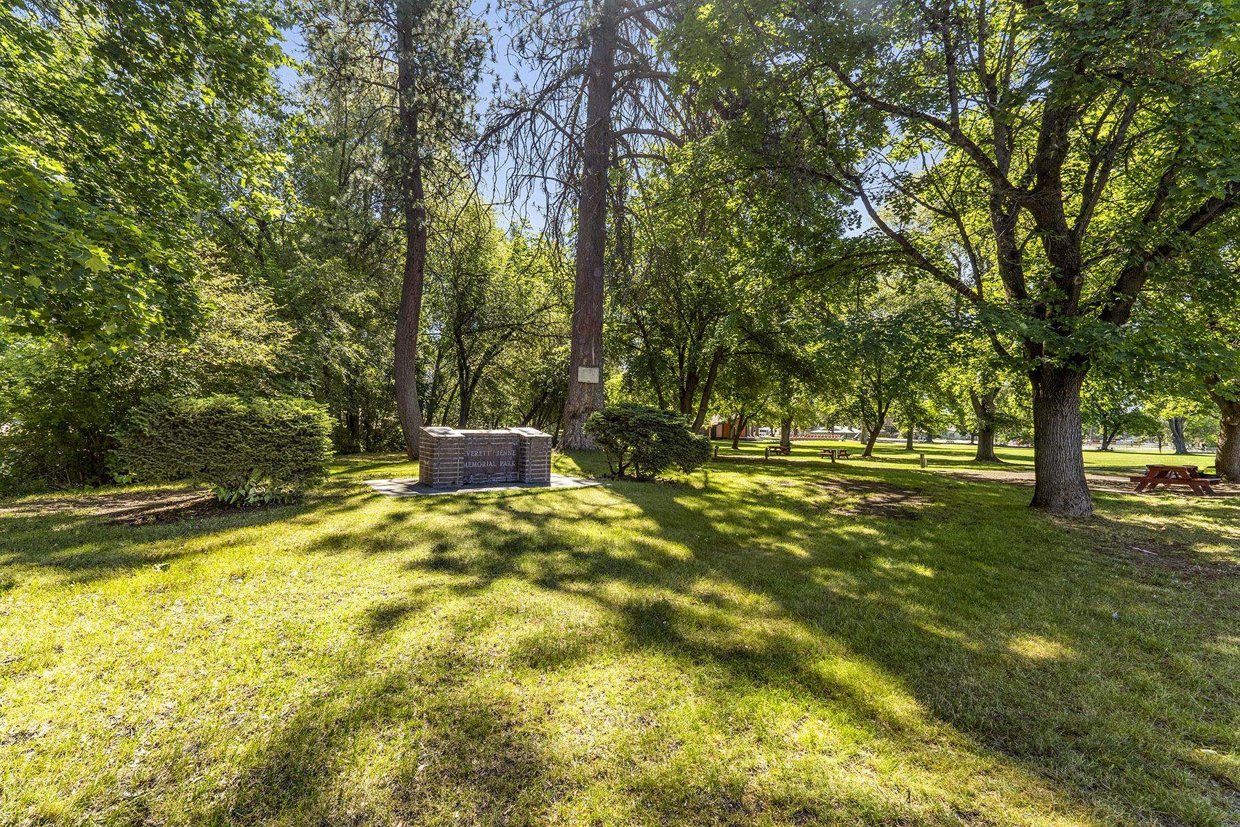 208 W Jenkins Ave - Photo 34