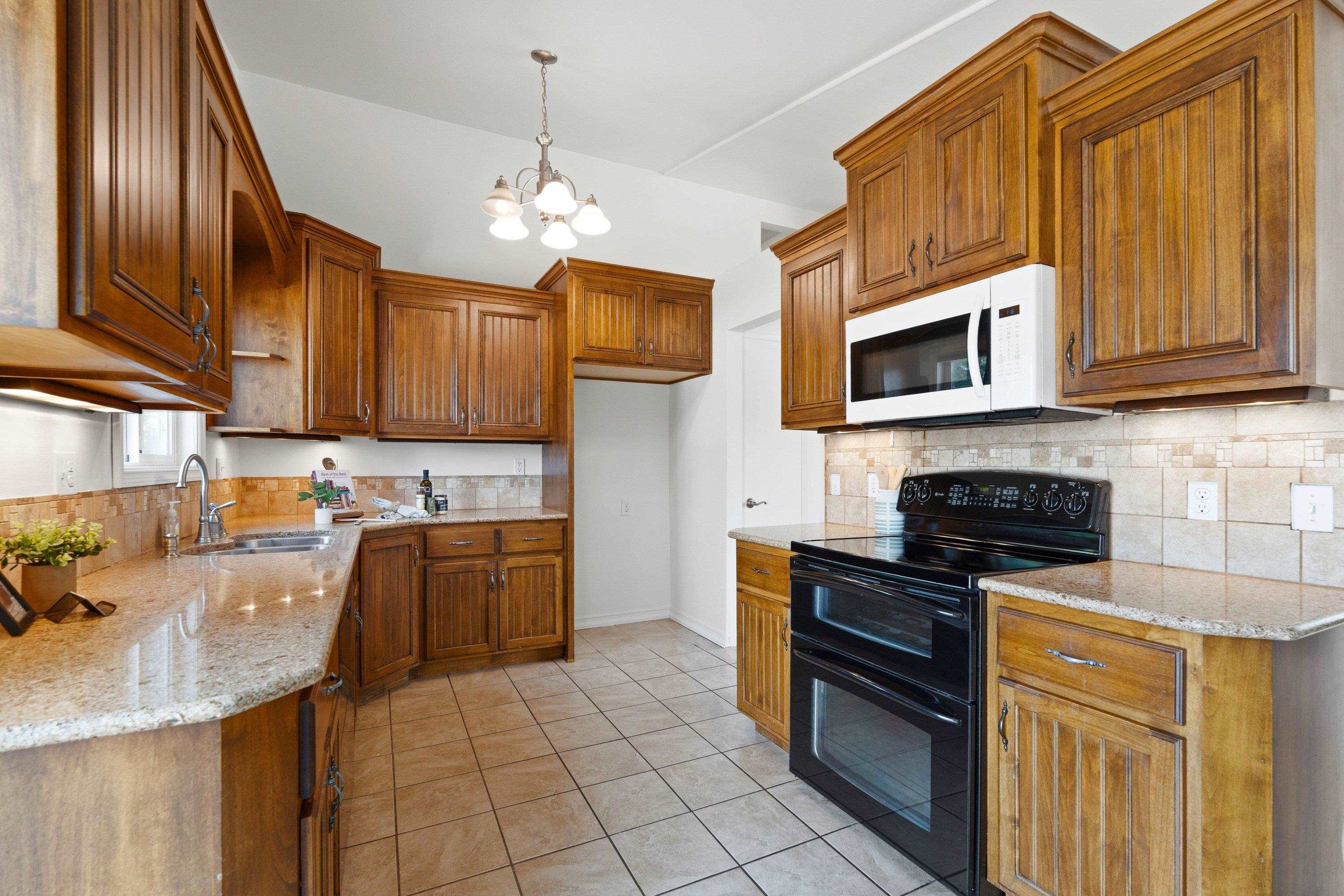 12511 E 30th Ave - Photo 10