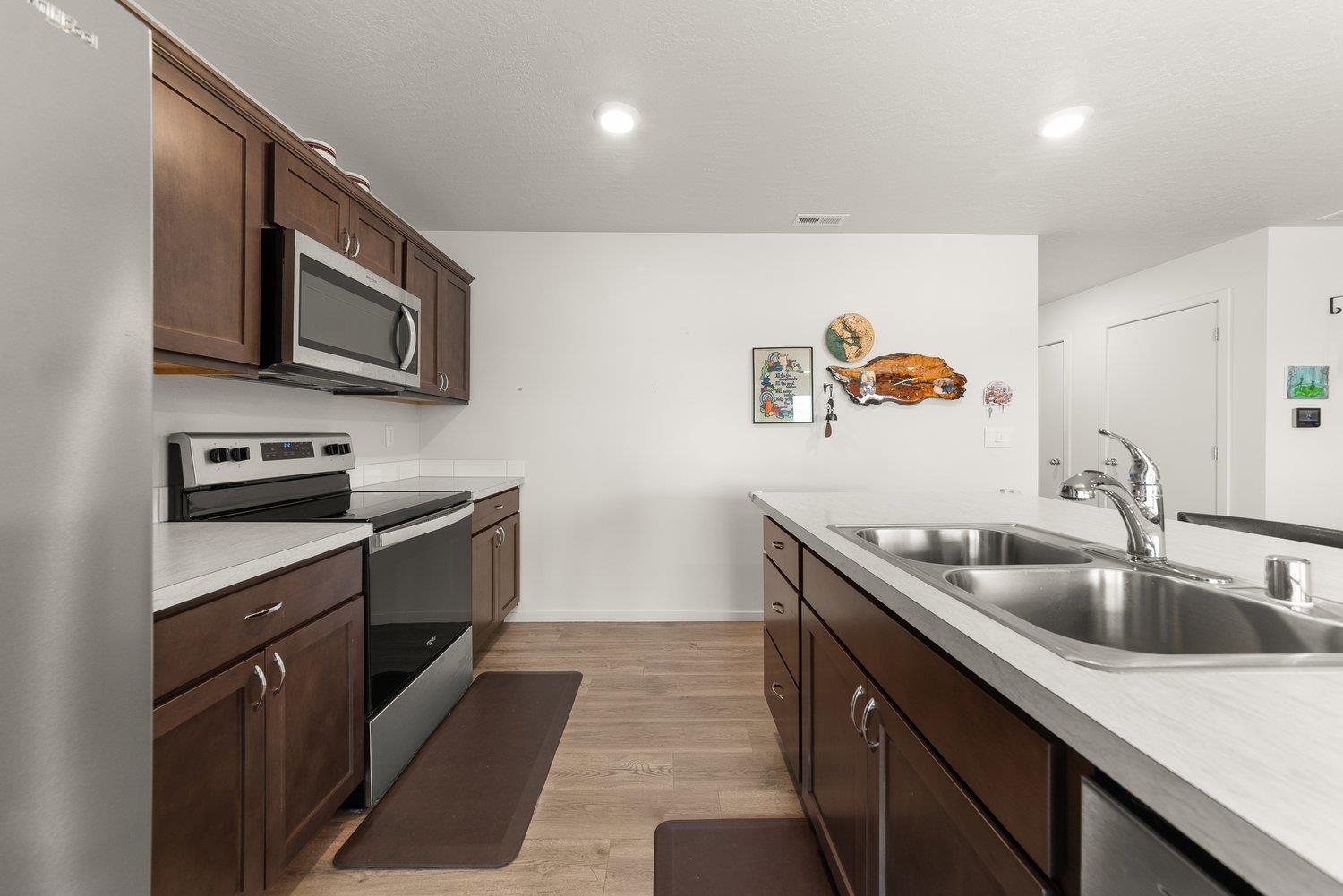 8320 S Colwood Rd - Photo 13