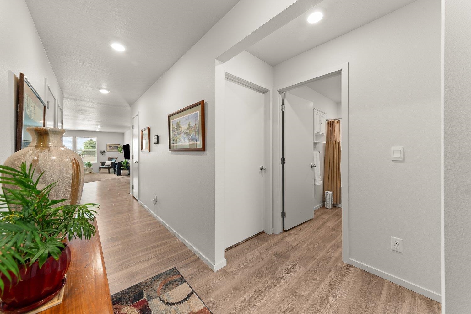 8320 S Colwood Rd - Photo 18