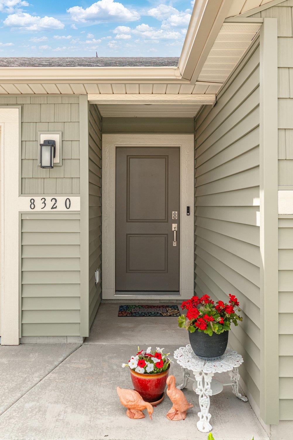 8320 S Colwood Rd - Photo 3