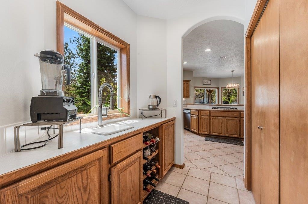 8217 W Rutter Pkwy - Photo 8
