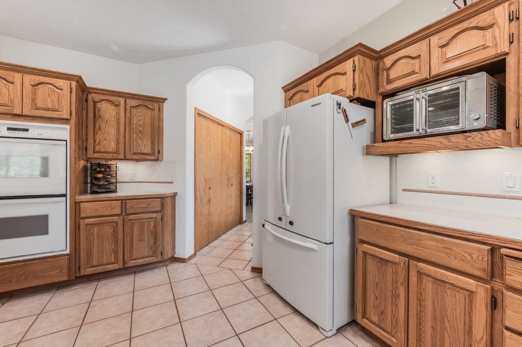 8217 W Rutter Pkwy - Photo 13