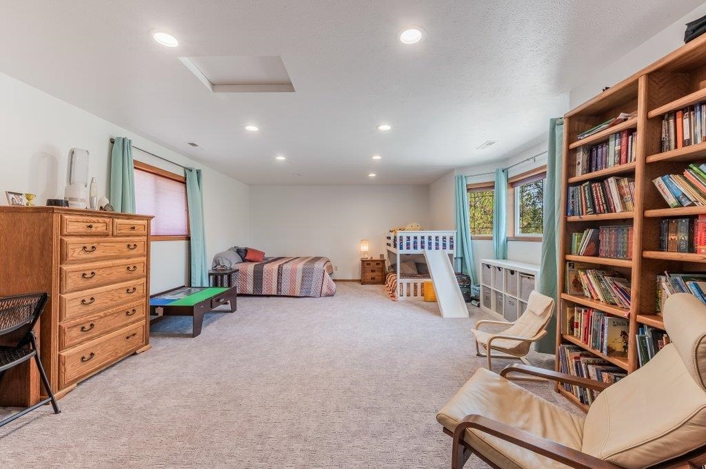 8217 W Rutter Pkwy - Photo 24