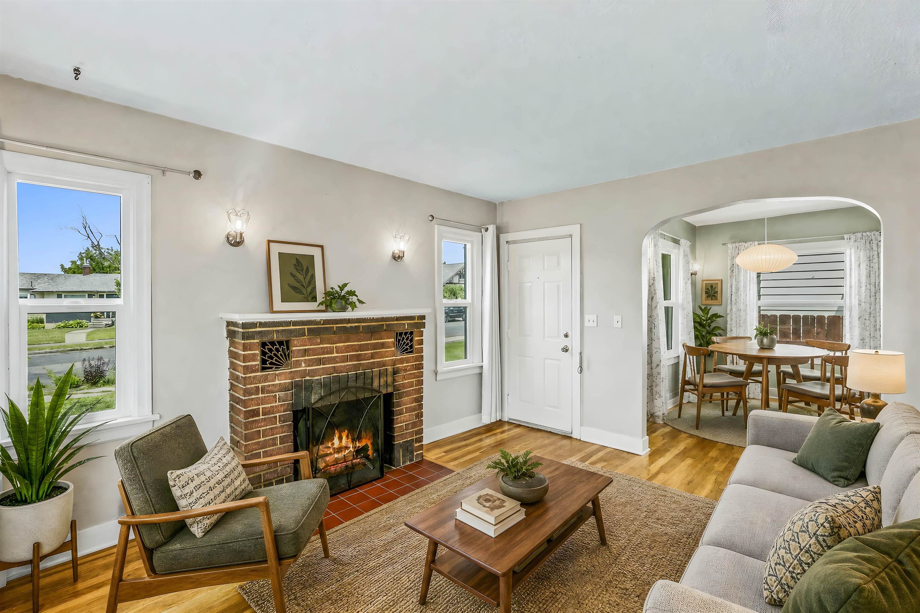 3614 N Normandie St - Photo 4