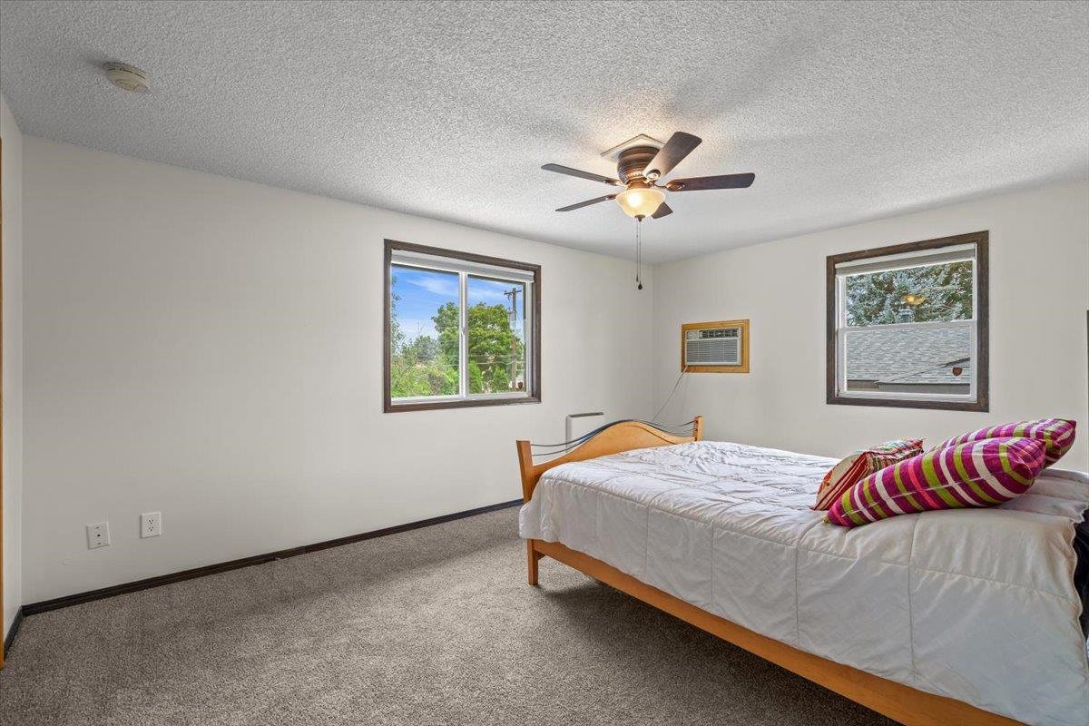 7424 N Lidgerwood St - Photo 19