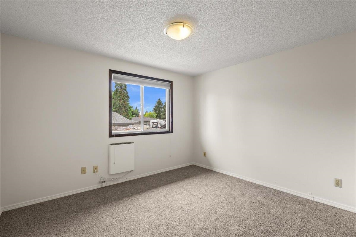 7424 N Lidgerwood St - Photo 23