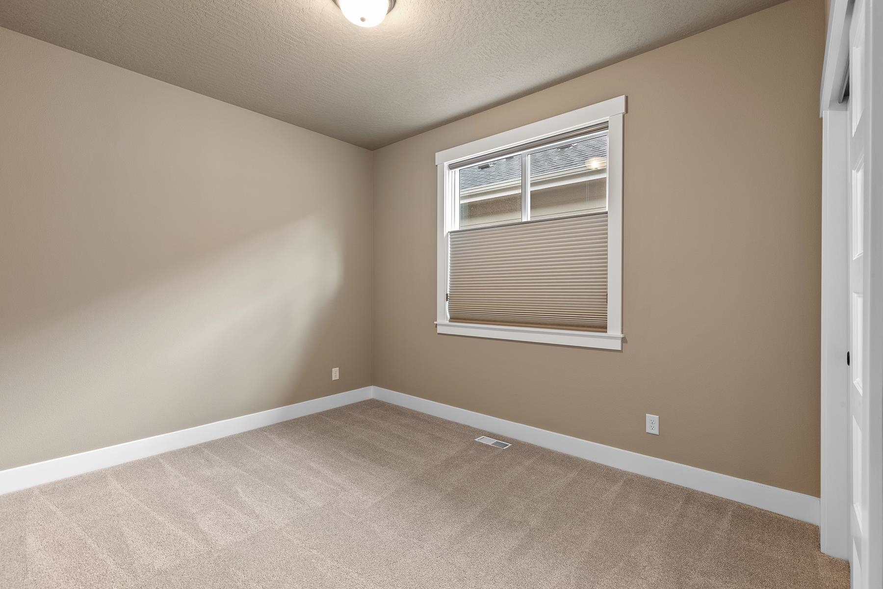 22835 E Edgewater Ln - Photo 14