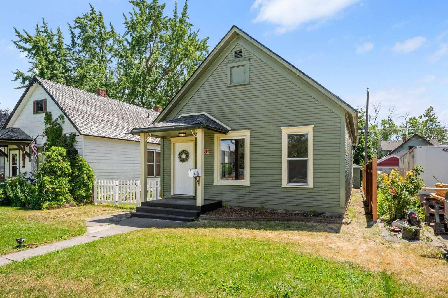 2602 E DIAMOND Ave - Photo 3