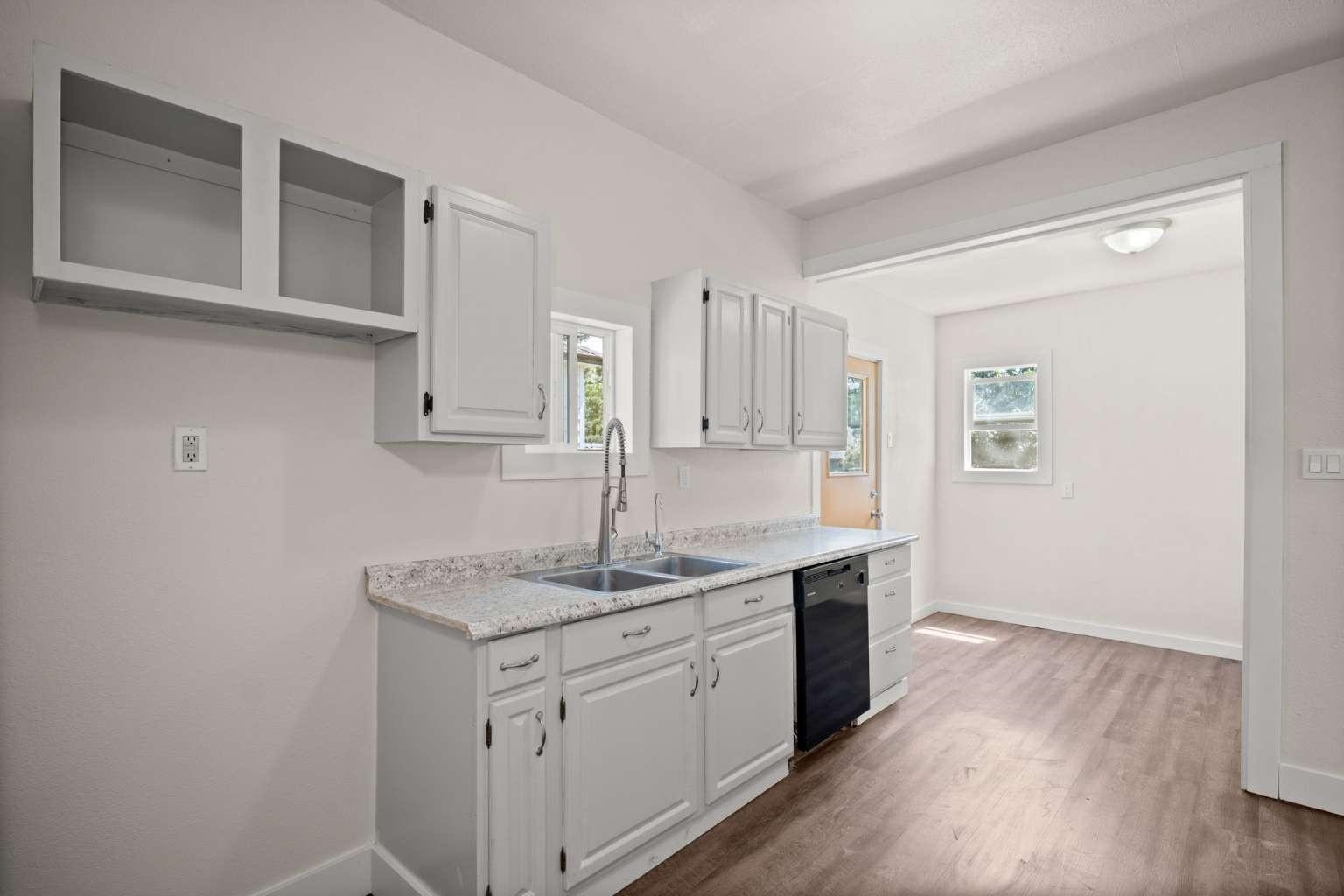 2602 E DIAMOND Ave - Photo 10