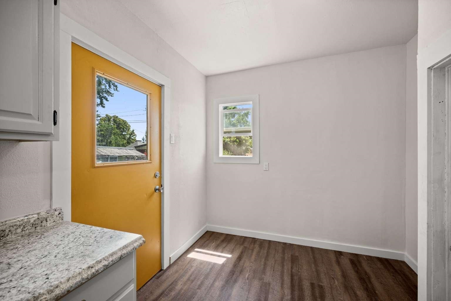 2602 E DIAMOND Ave - Photo 13