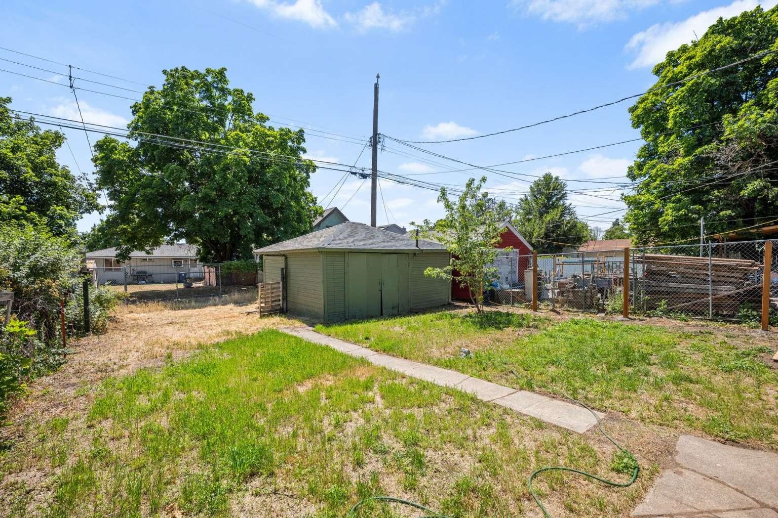 2602 E DIAMOND Ave - Photo 23