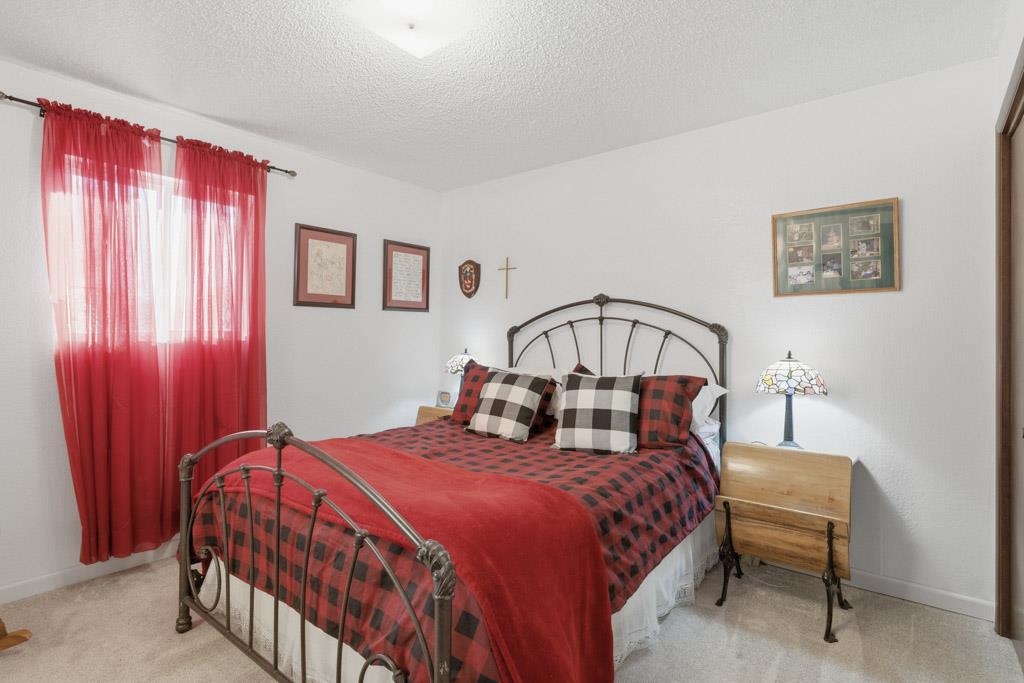 314 E 9th St - Photo 20