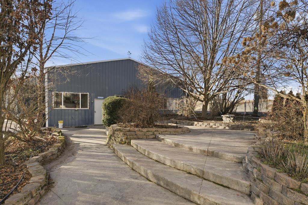 314 E 9th St - Photo 28
