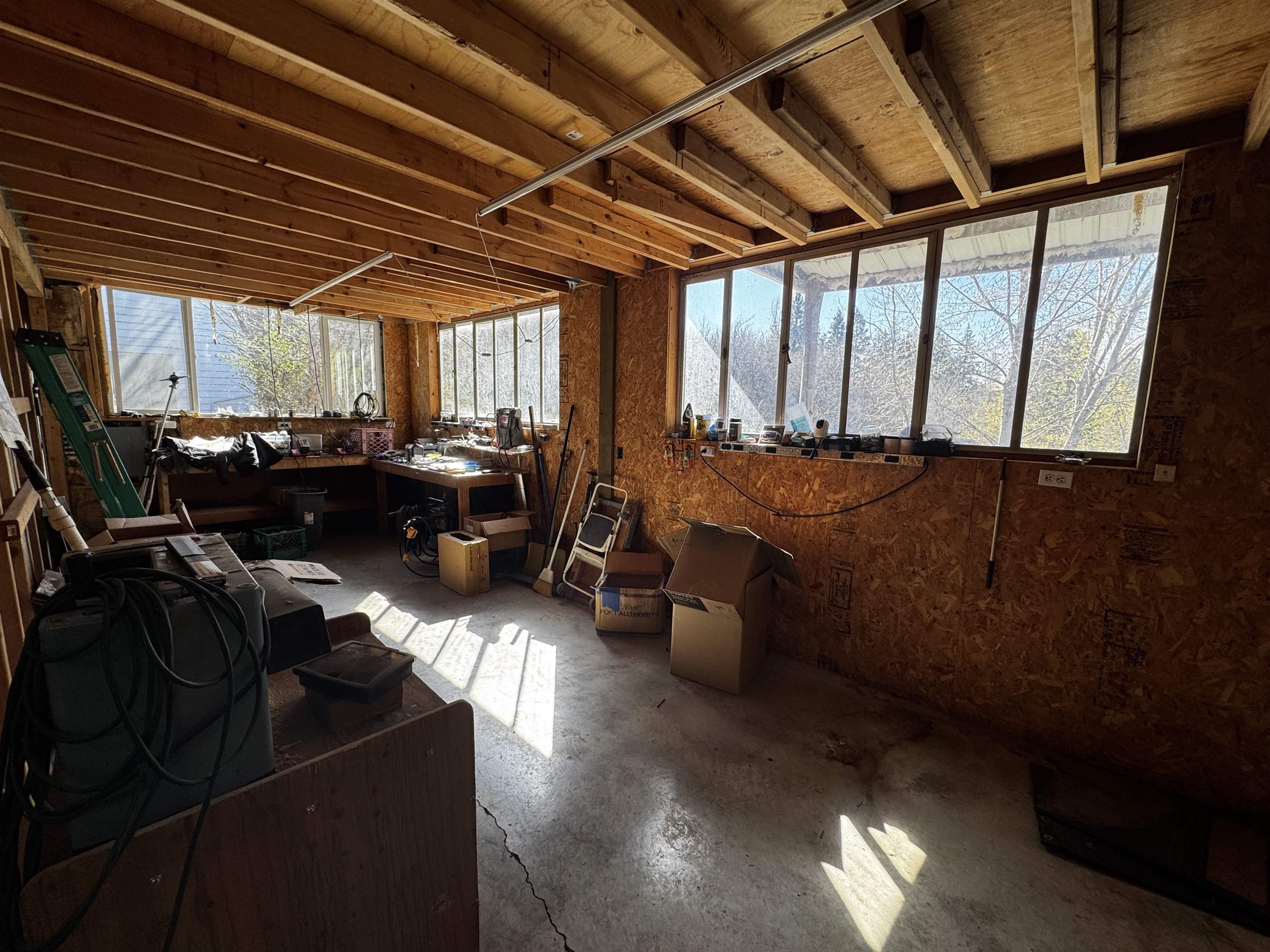 314 E 9th St - Photo 37
