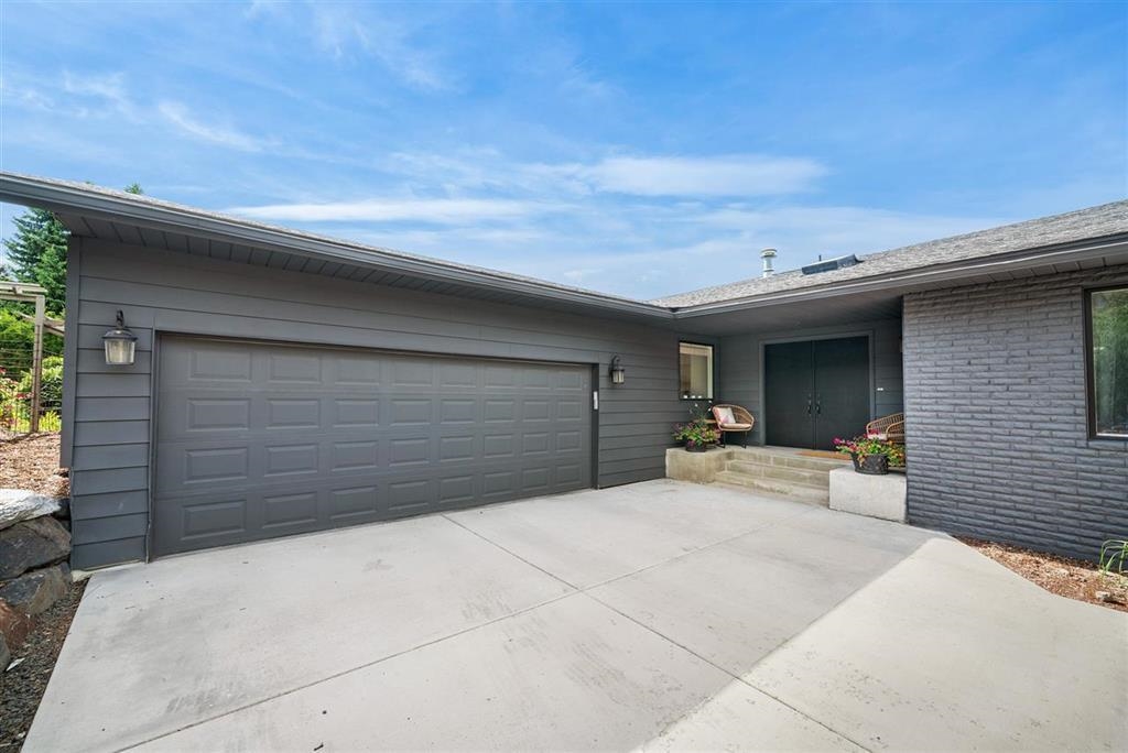 5106 S Sunward Dr - Photo 2