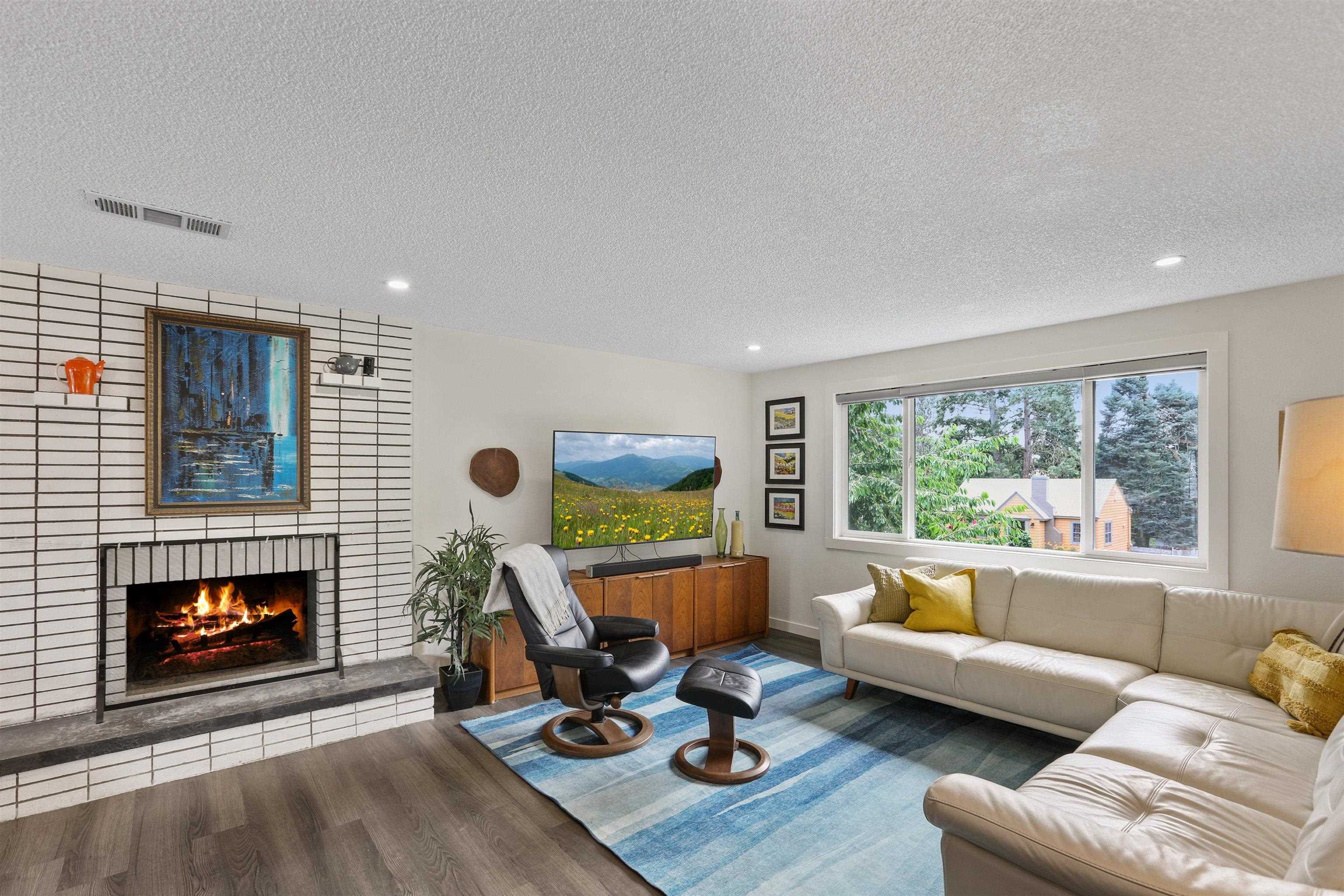 3320 W Kiernan Ave - Photo 9