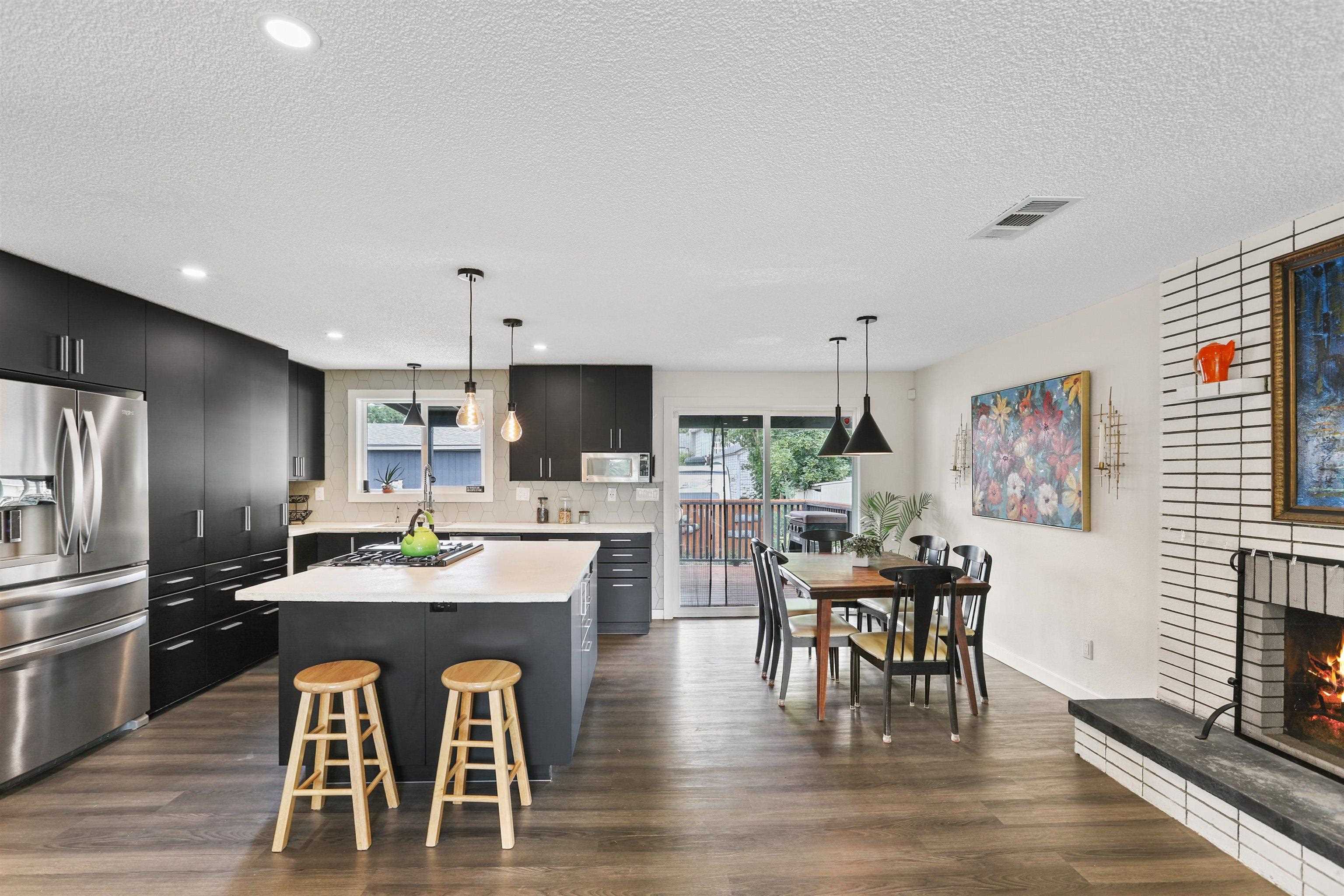 3320 W Kiernan Ave - Photo 11