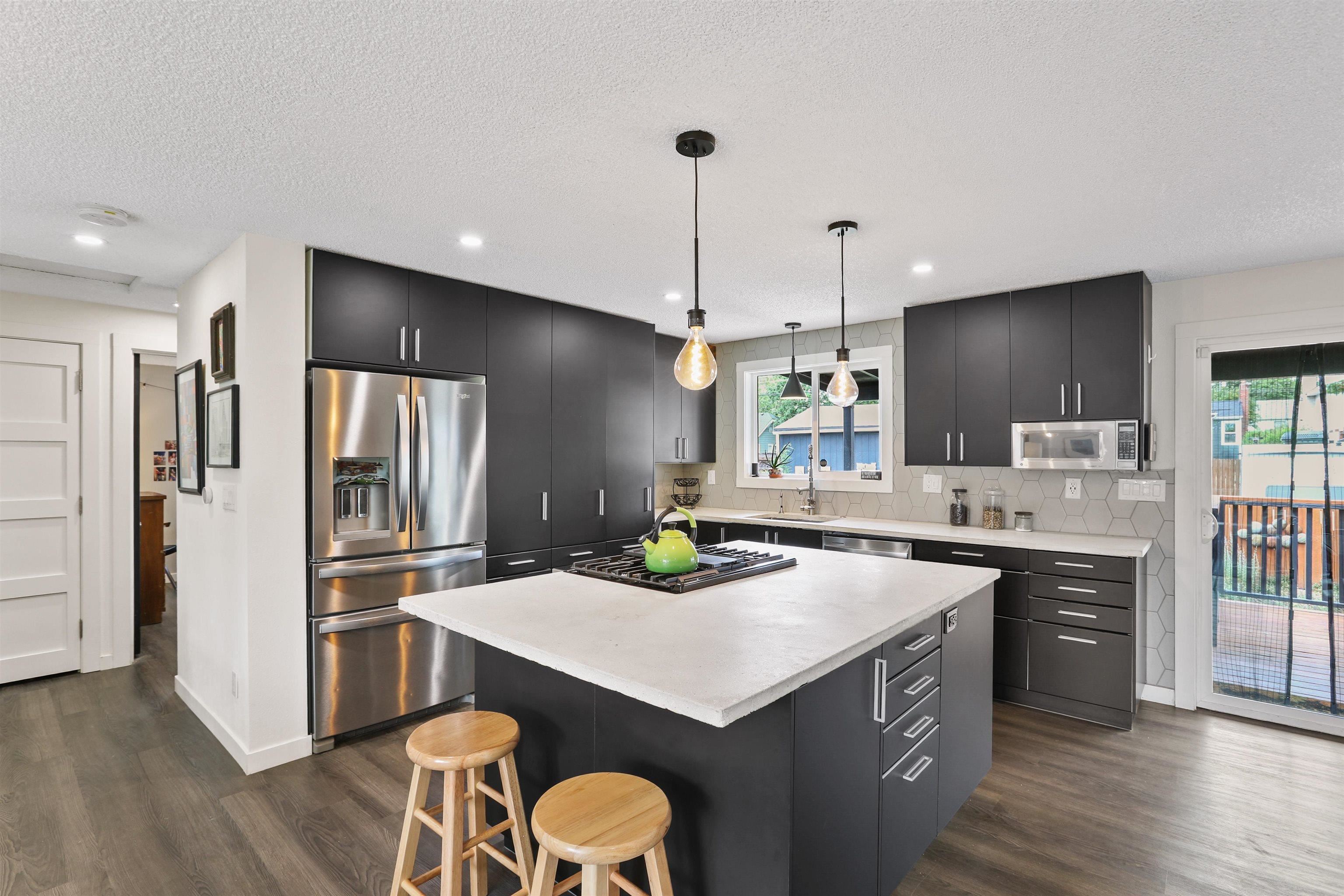 3320 W Kiernan Ave - Photo 12