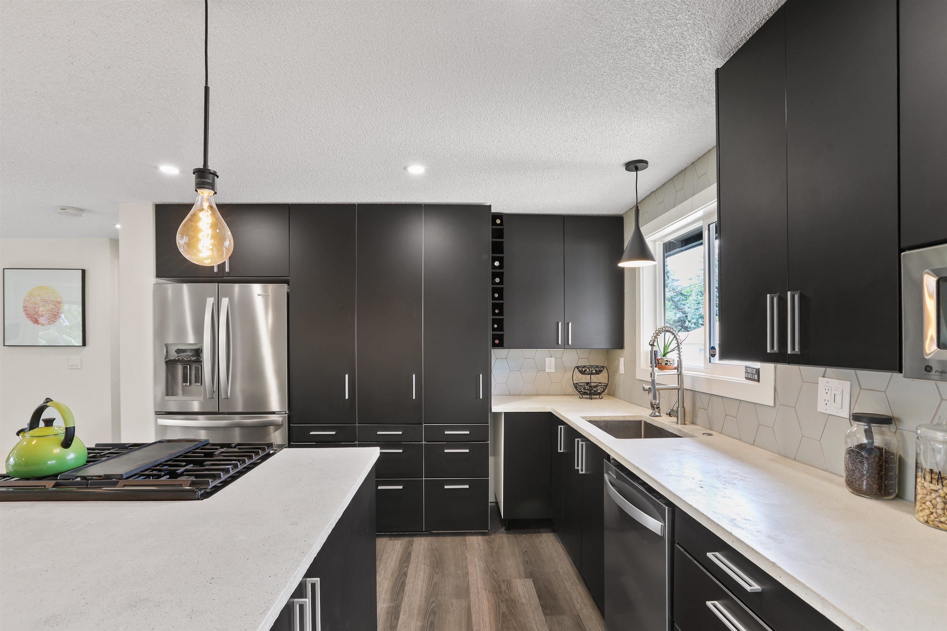 3320 W Kiernan Ave - Photo 13