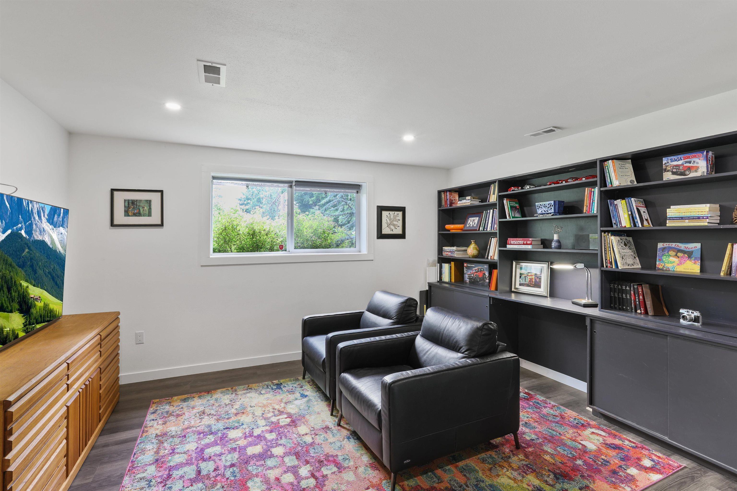 3320 W Kiernan Ave - Photo 21