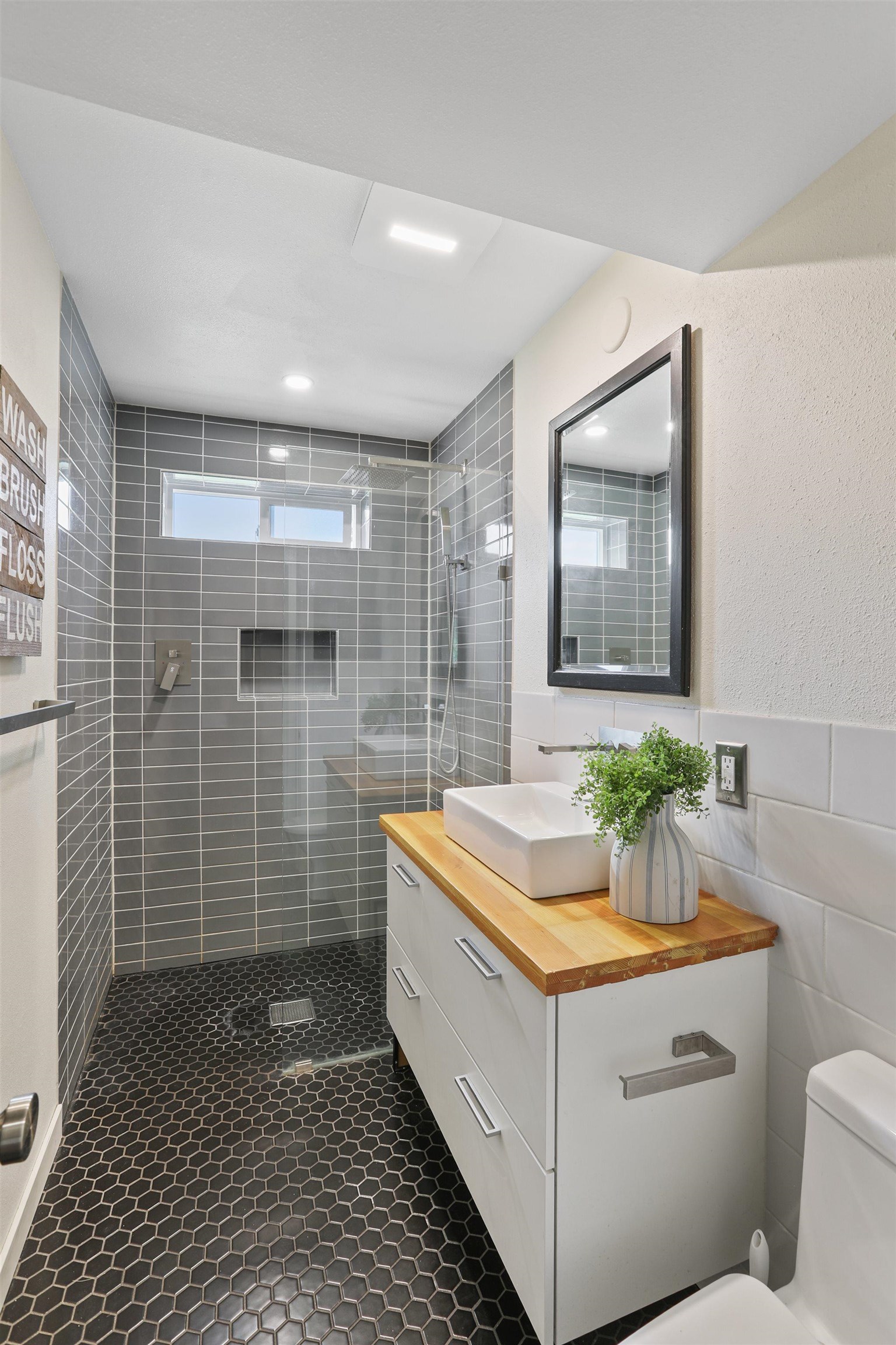 3320 W Kiernan Ave - Photo 23