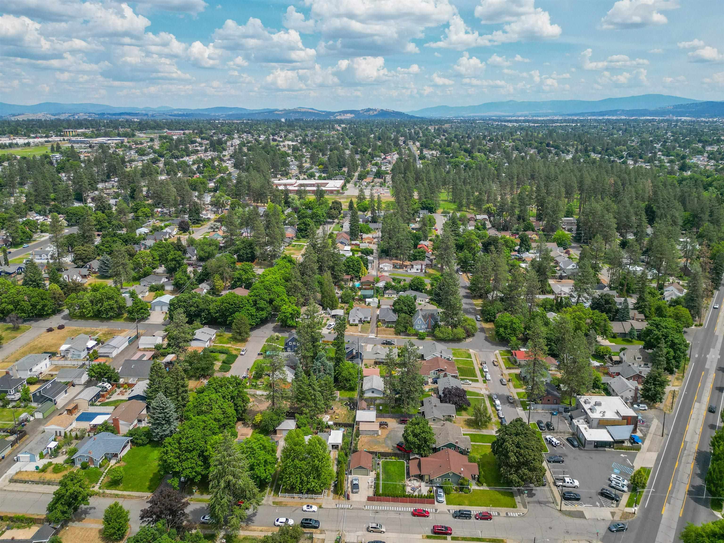 3320 W Kiernan Ave - Photo 38