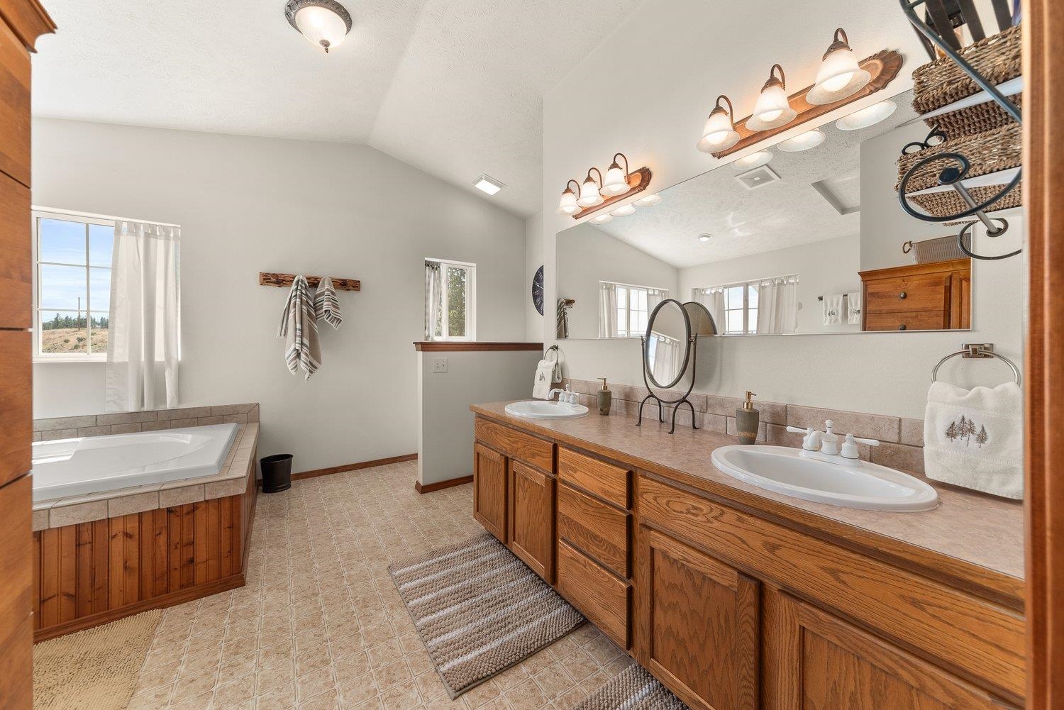 38360 Cayuse Cove Rd. E Rd - Photo 19