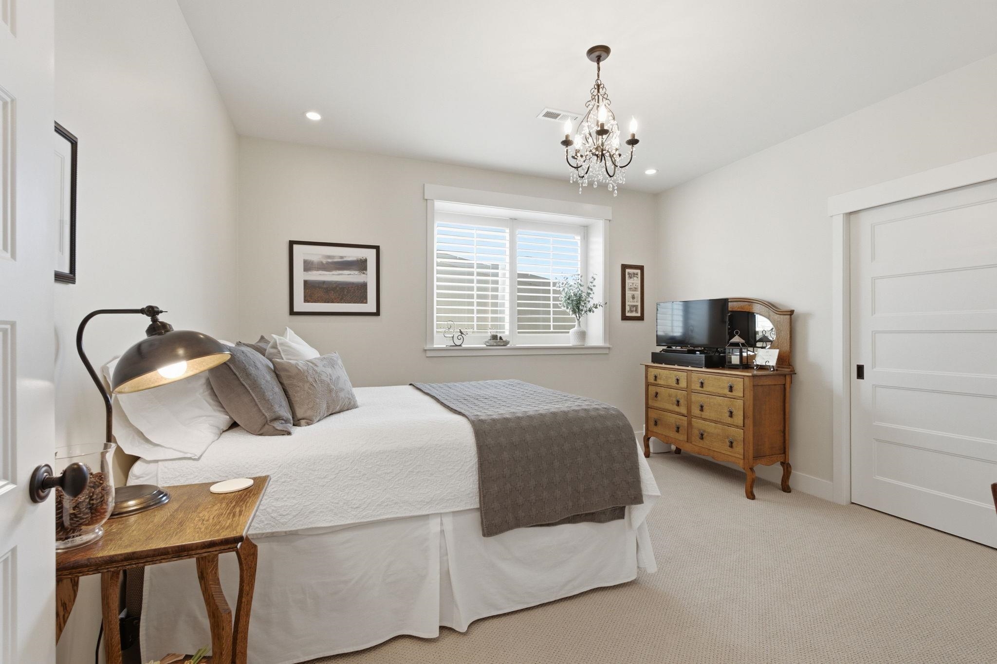 2604 S Seabiscuit Dr - Photo 38