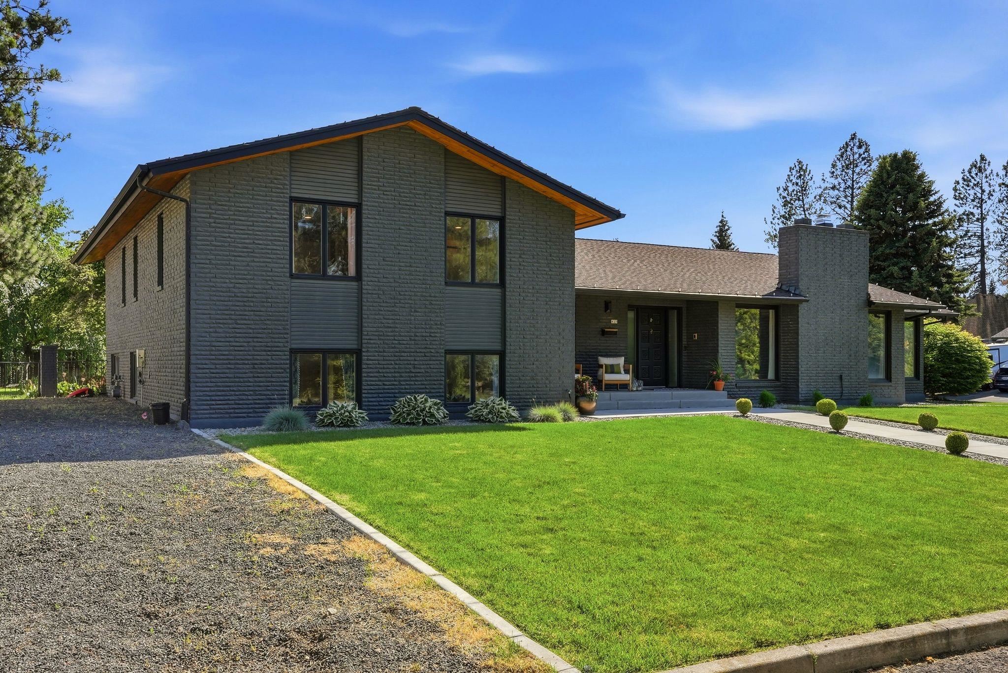 429 W JEFFERSON Ct - Photo 2