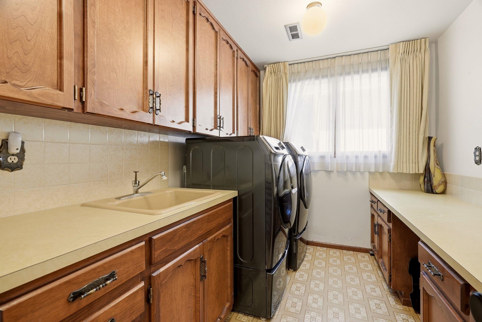 429 W JEFFERSON Ct - Photo 30