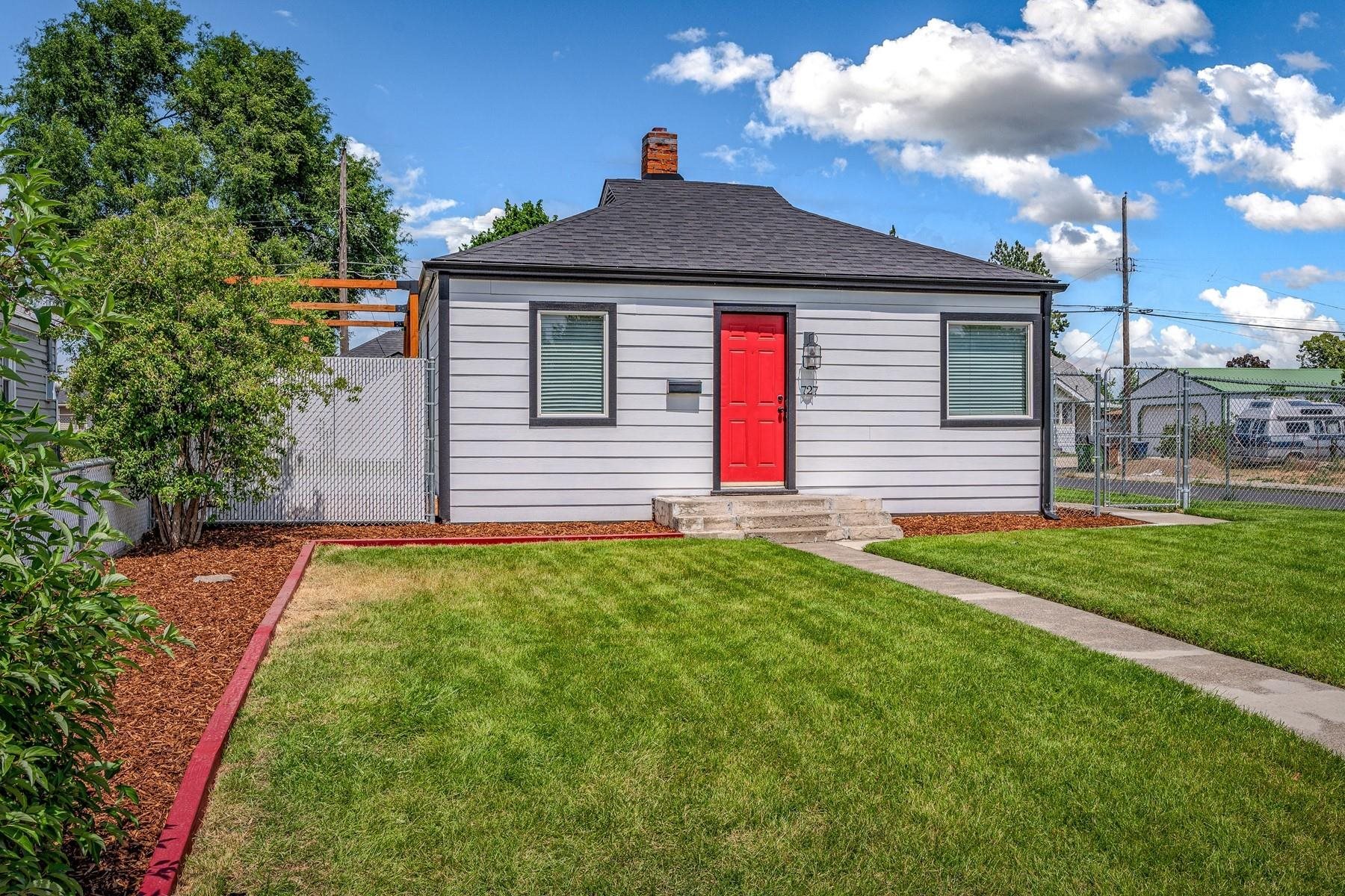727 E Crown Ave - Photo 2