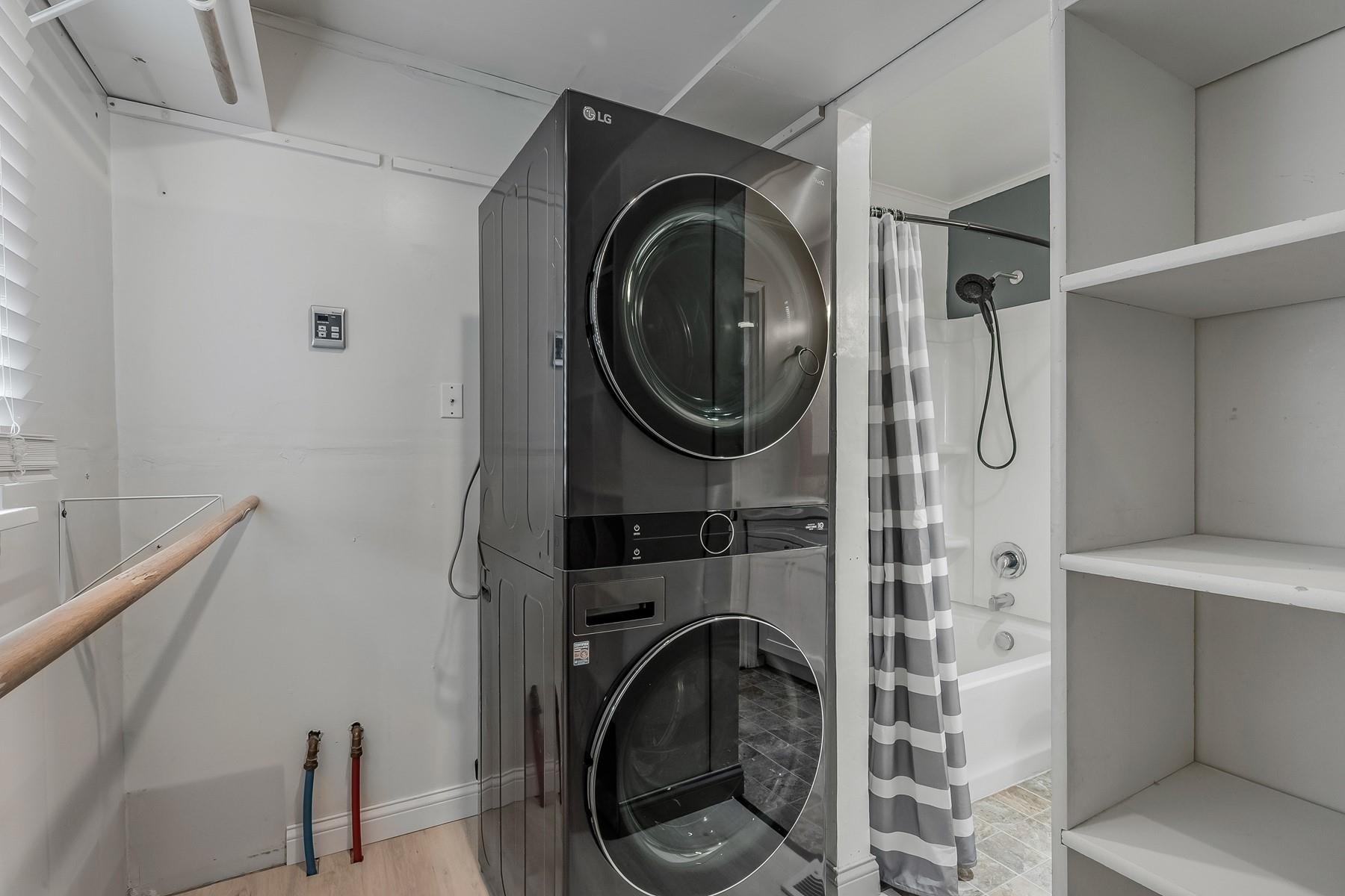 727 E Crown Ave - Photo 18