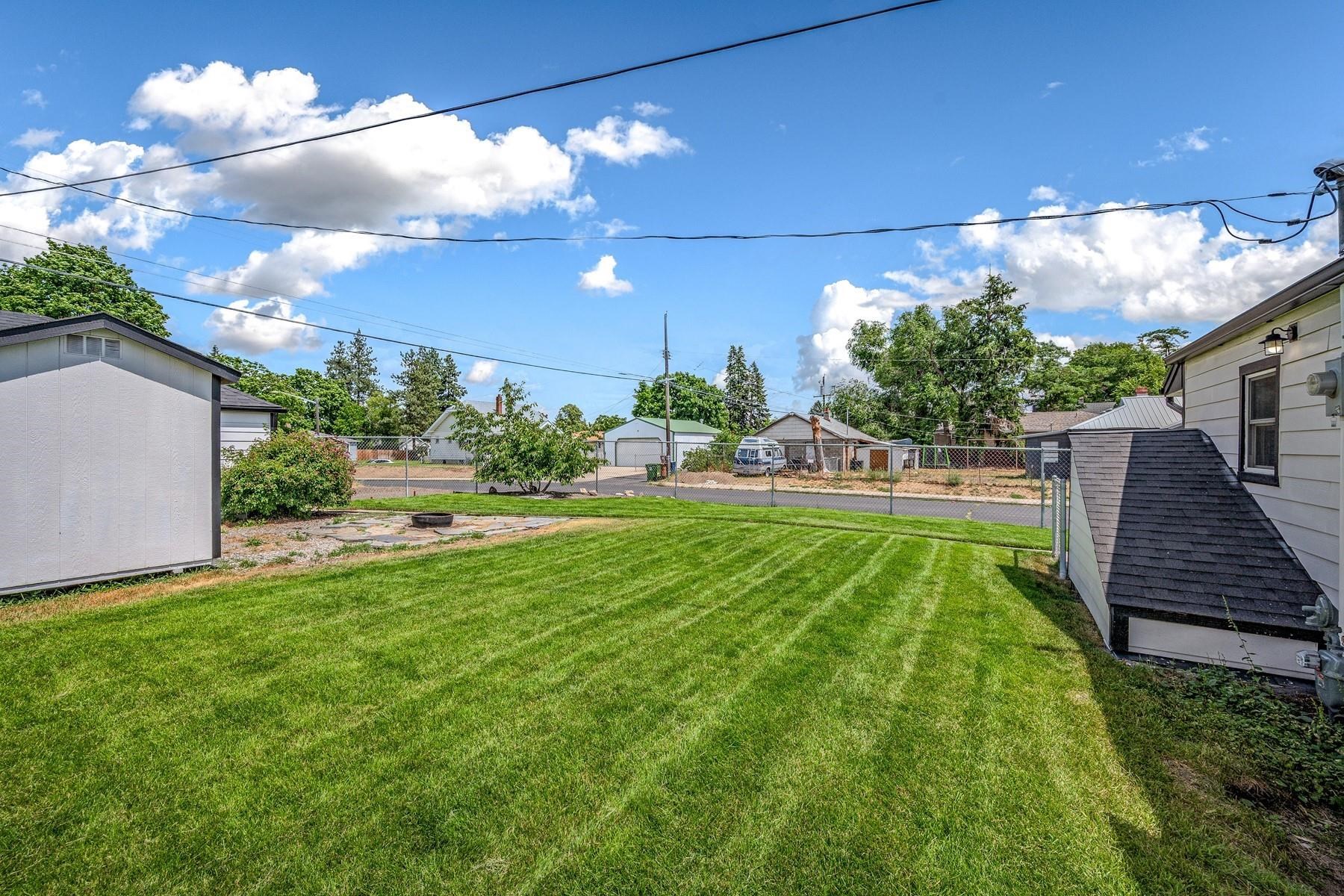 727 E Crown Ave - Photo 21