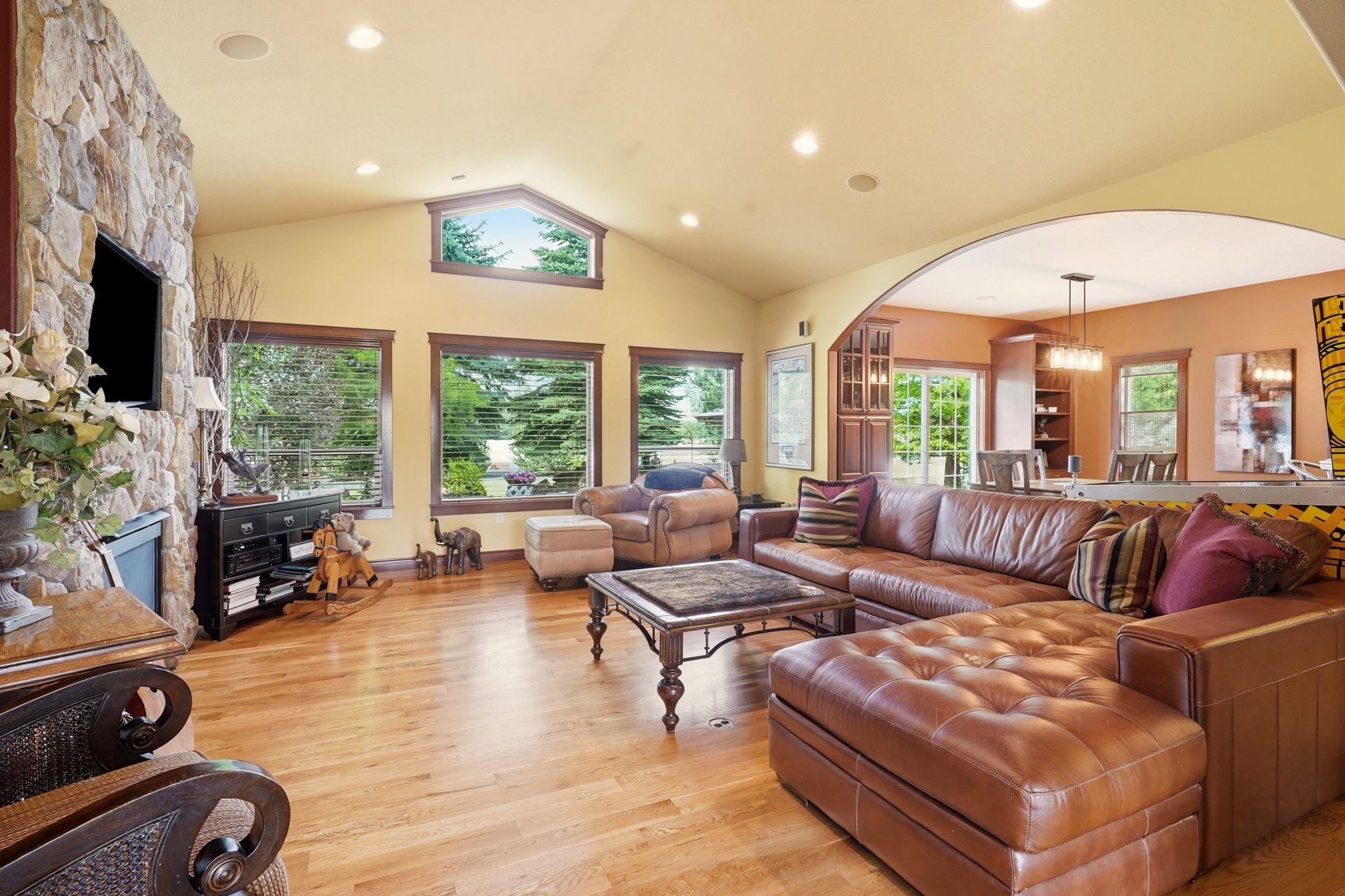 3016 W Westover Ln - Photo 2