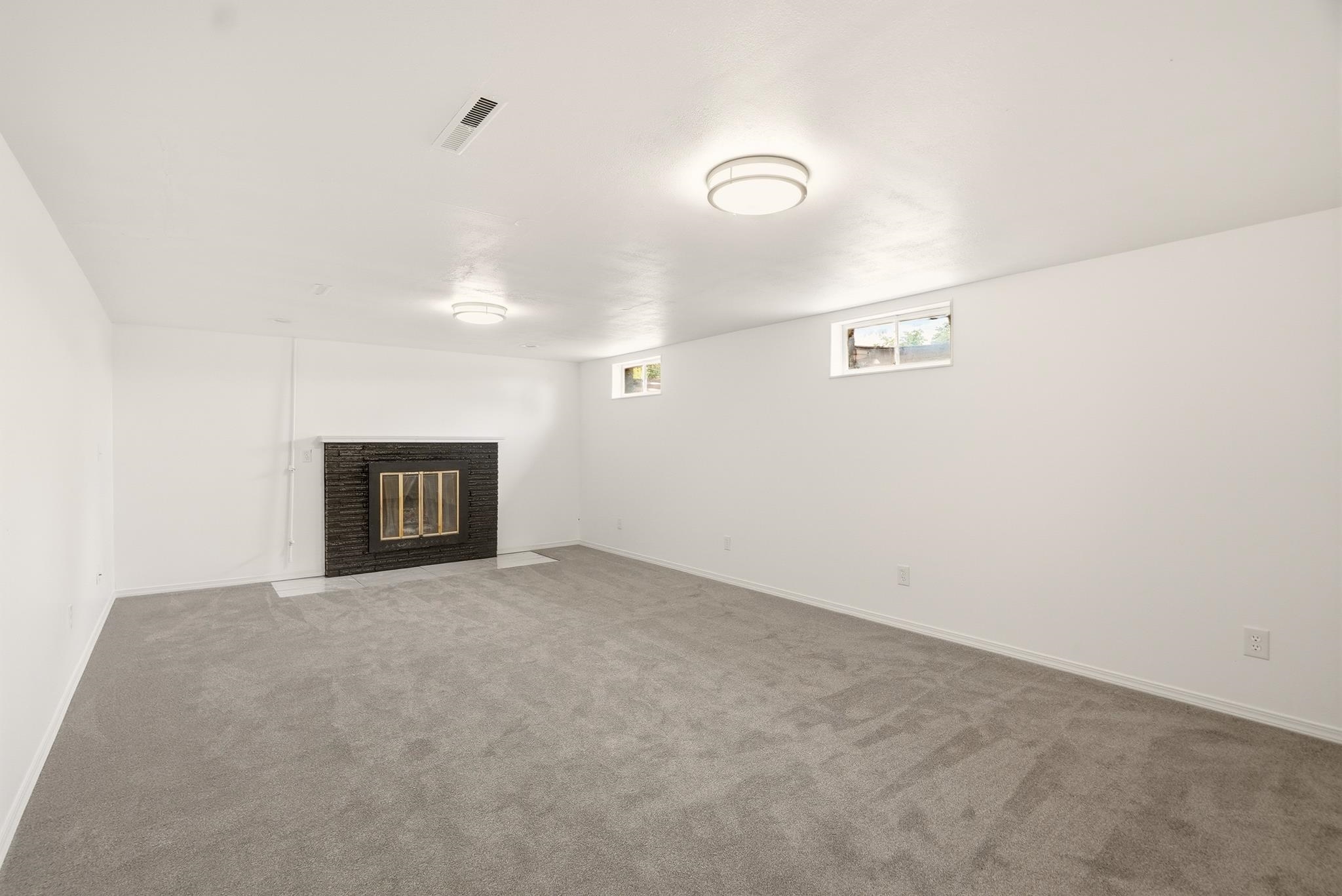 2716 W BEACON St - Photo 11