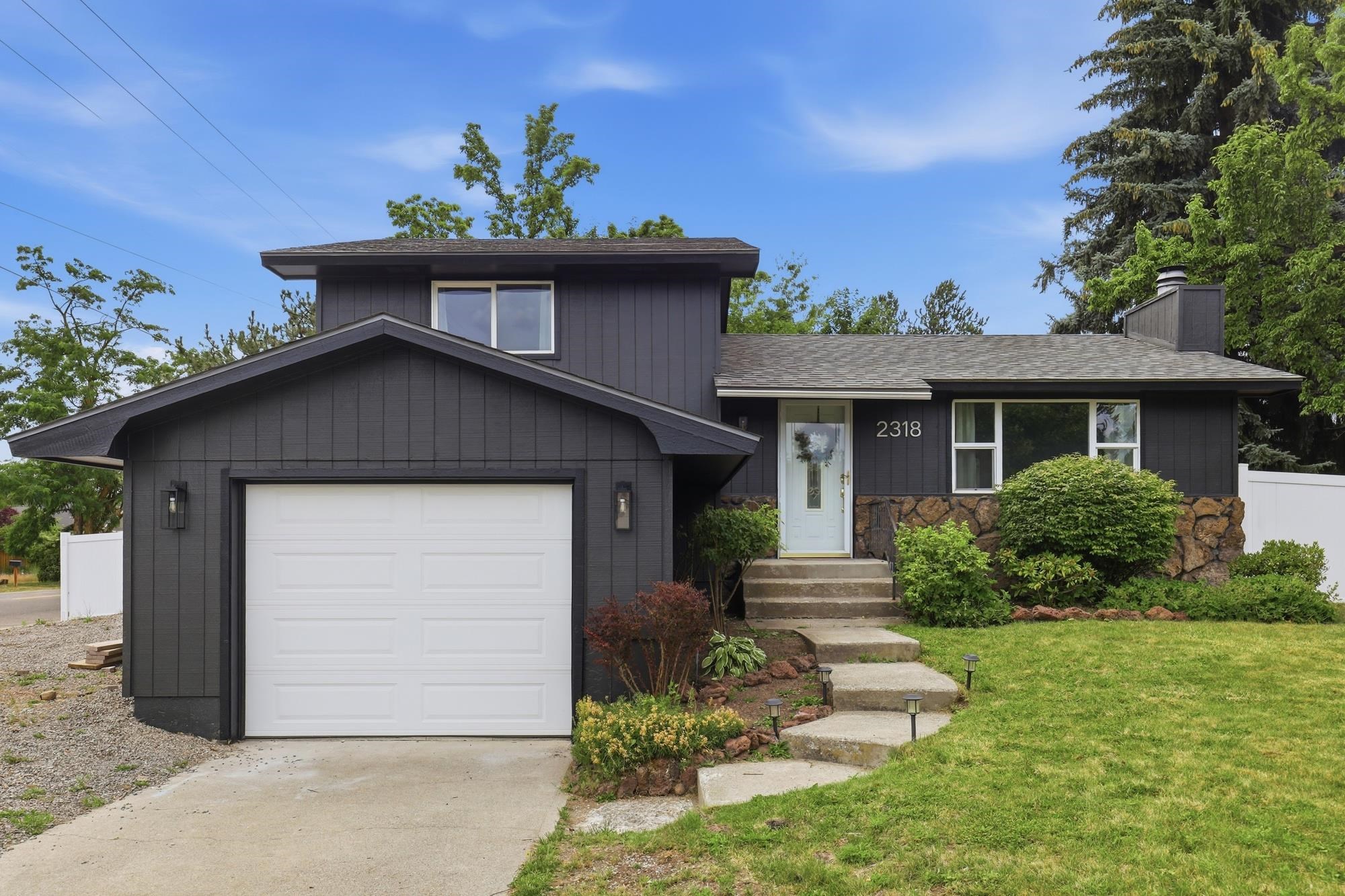 2318 S Calvin Rd - Photo 1