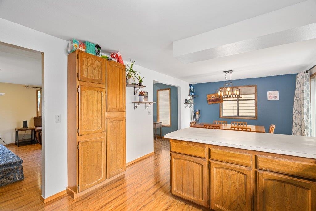 10816 E 31st Ave - Photo 9
