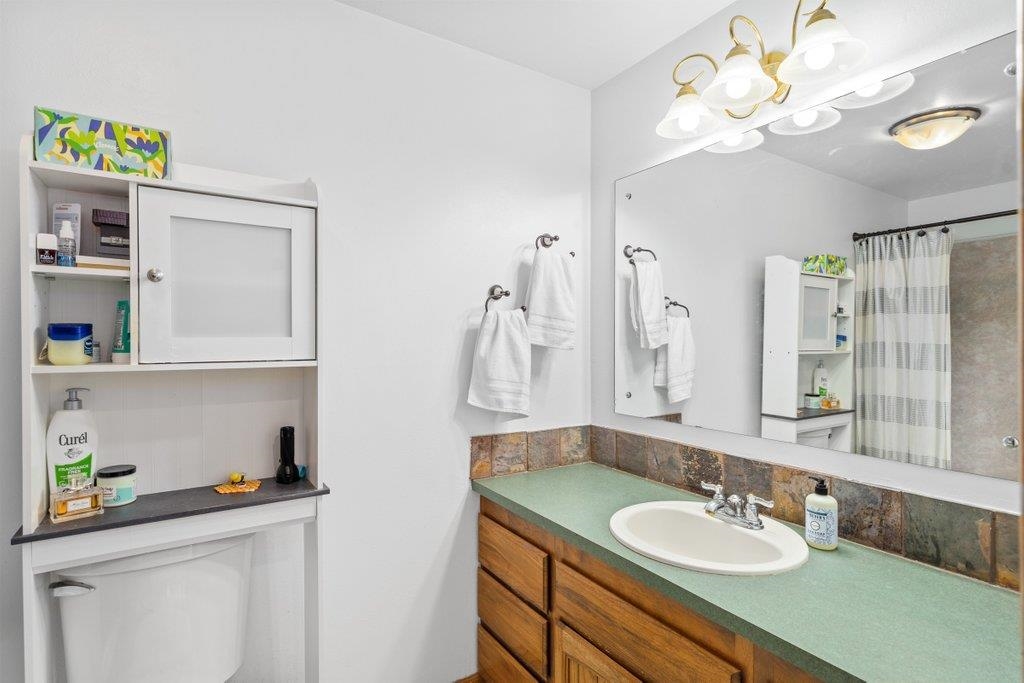10816 E 31st Ave - Photo 15