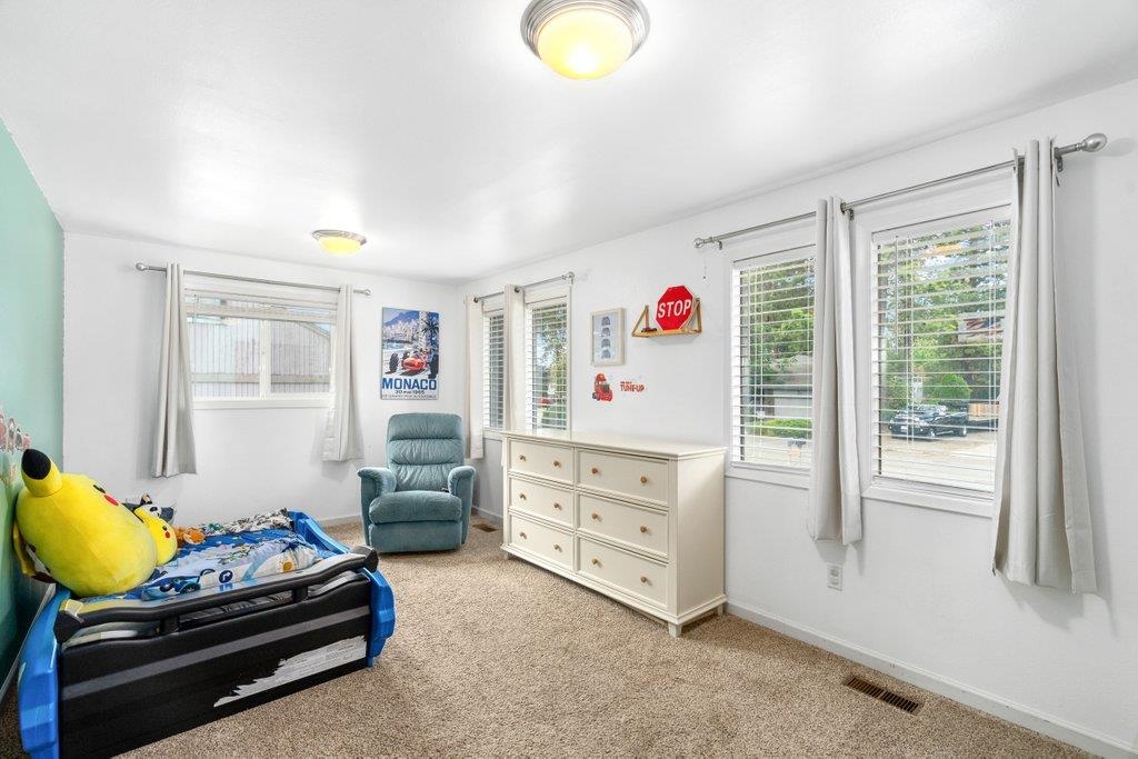 10816 E 31st Ave - Photo 11